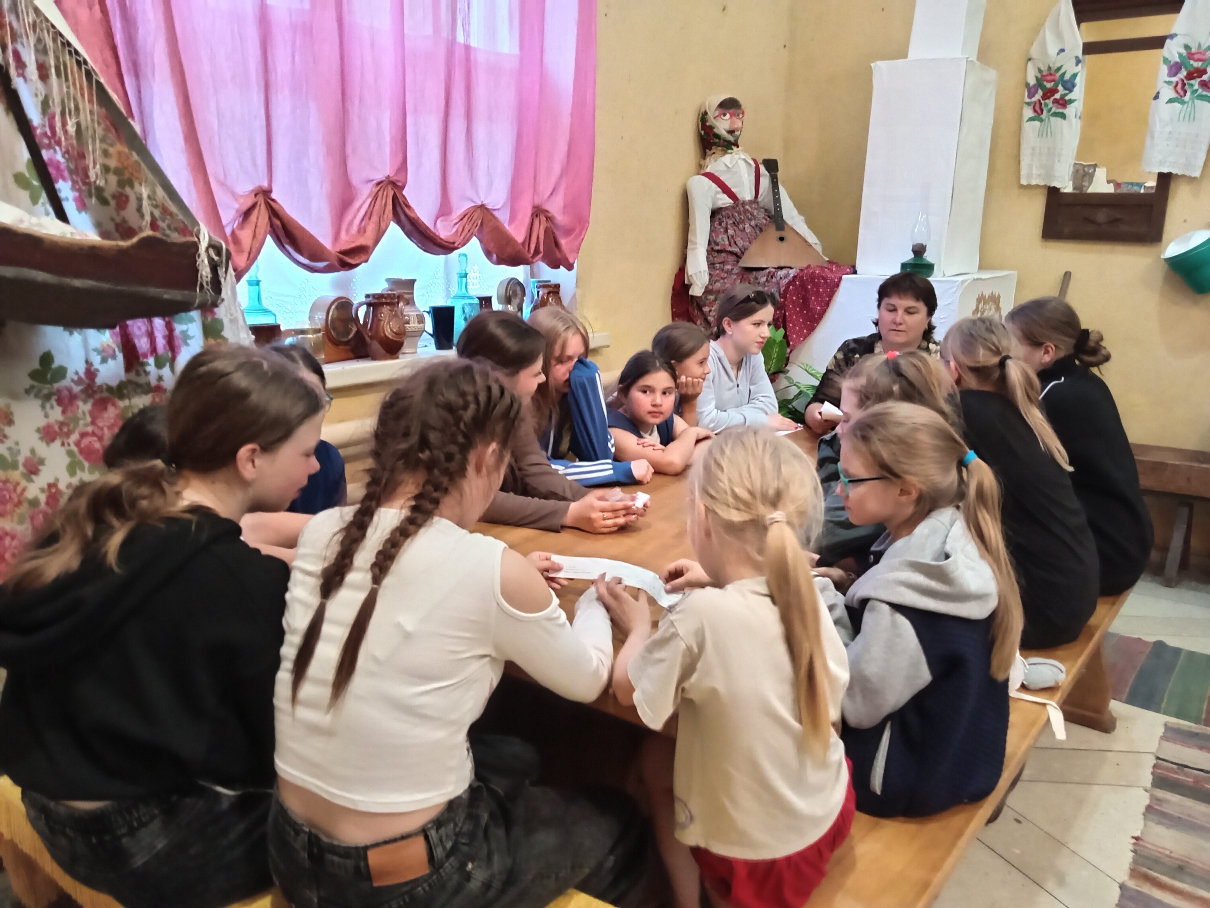 В  Вознесенском СДК прошел час национальной культуры «День славянской письменности».